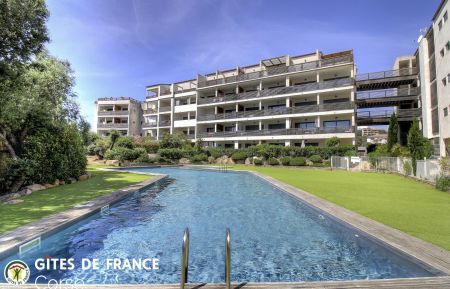 Gite à Porto-Vecchio, Corse du Sud, Labellisé Gîtes de France : la piscine de la résidence Ferienhaus Nr.28831 Porto-Vecchio - Corse - Gite à Porto-Vecchio, Corse du Sud, Labellisé Gîtes de France : la piscine de la résidence